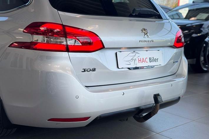 undefined Peugeot 308 fra 2015