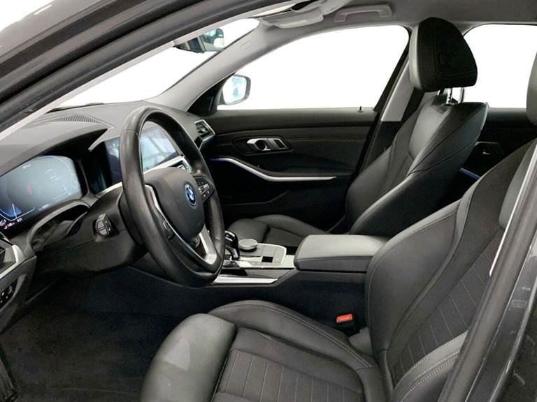 BMW 330e 2,0 Sport Line aut.