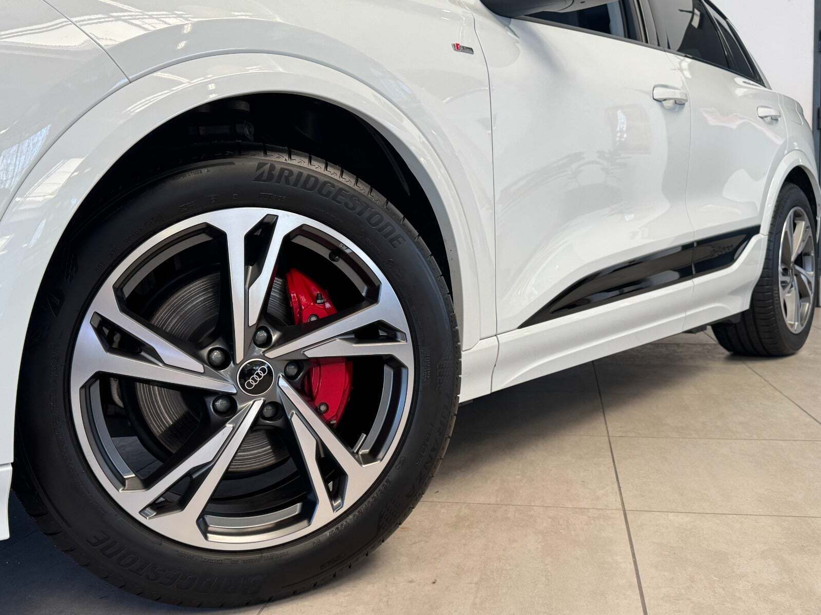 Audi Q6 e-tron Ultra S-line