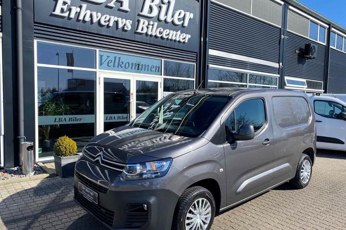 Sort Citroën Berlingo fra 2019