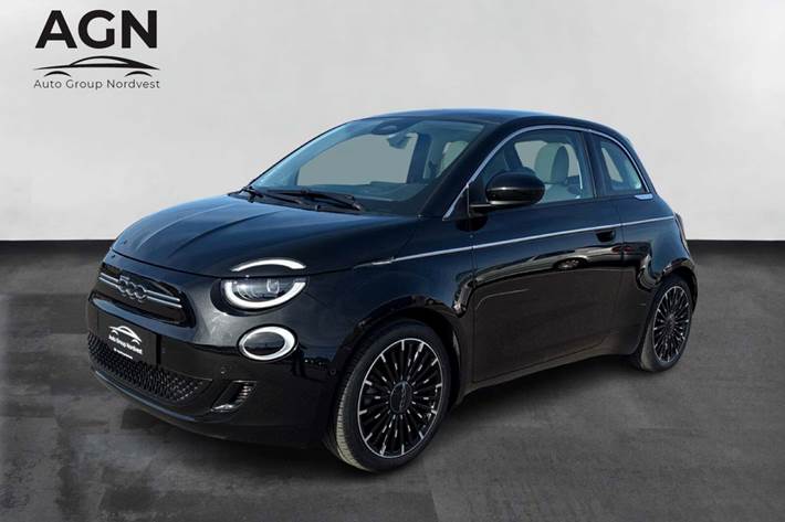 Sort Fiat 500e fra 2022 set udefra