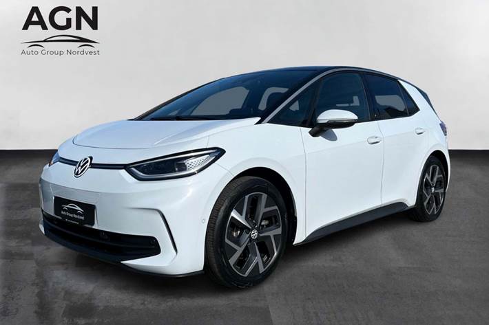 Hvid VW ID.3 fra 2023 set udefra