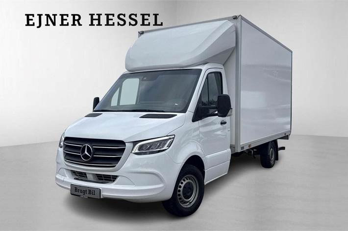 Hvid Mercedes Sprinter 317 fra 2023