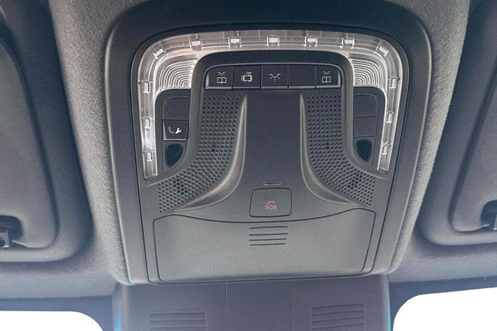 Hvid Mercedes Sprinter 317 fra 2023