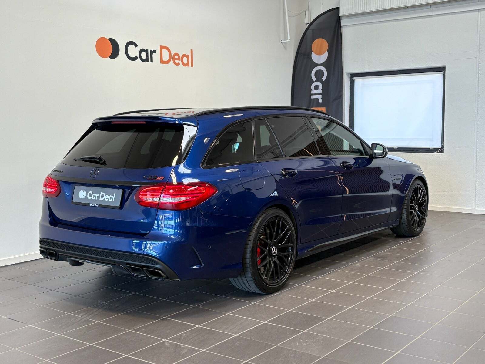 Mercedes C63 4,0 AMG S stc. aut.