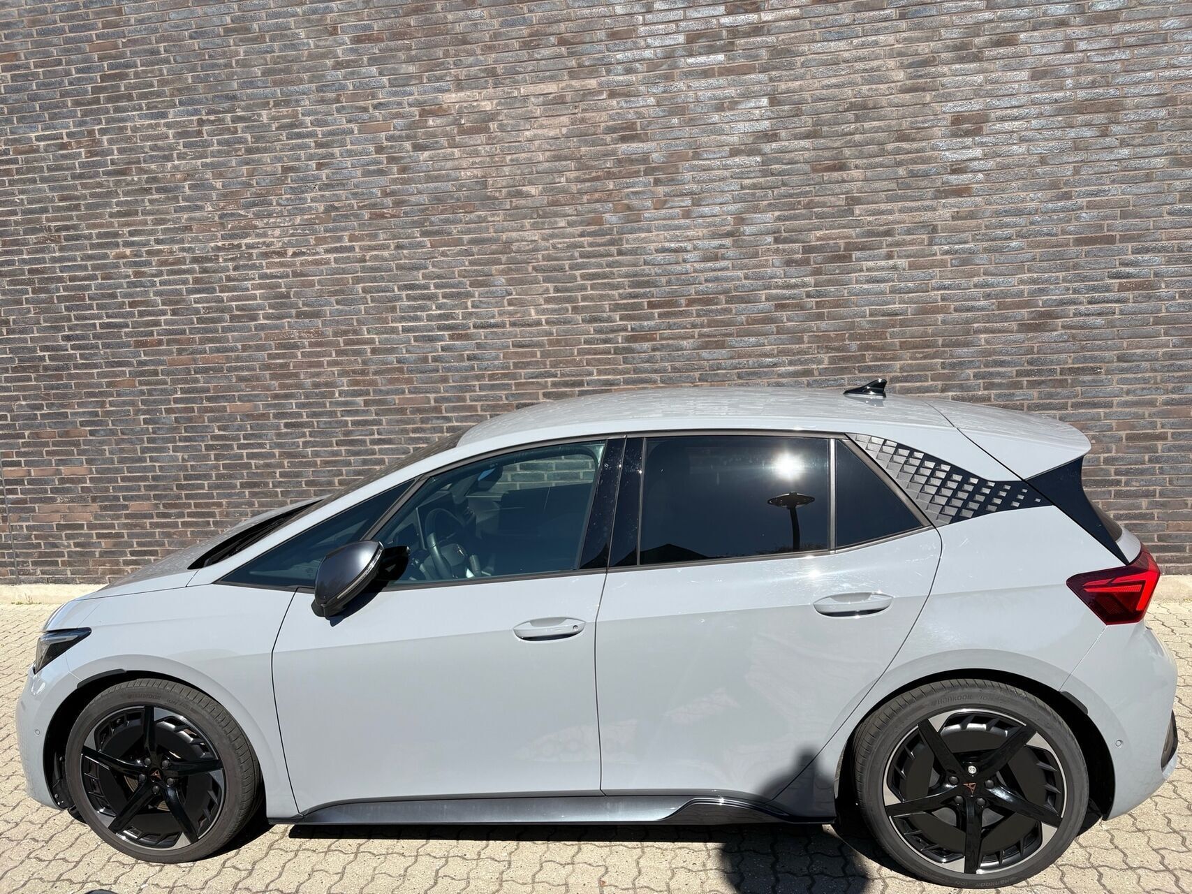 Cupra Born EL Pasión 231HK 5d Aut.