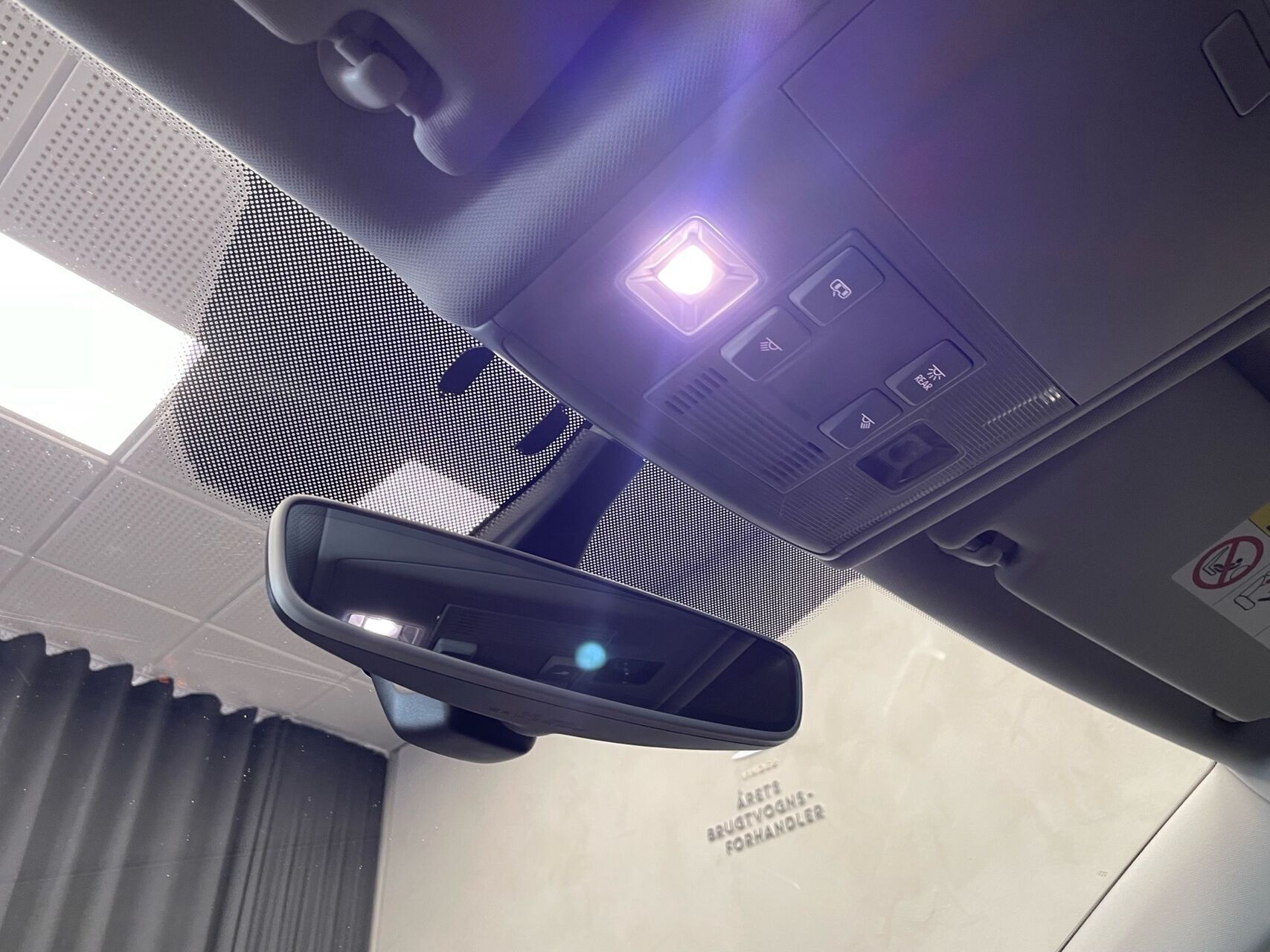 Blå VW Golf fra 2019