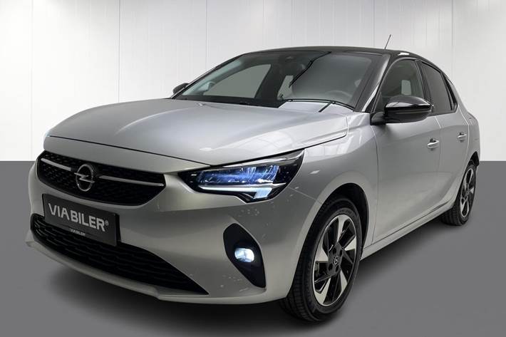Grå Opel Corsa-e fra 2024
