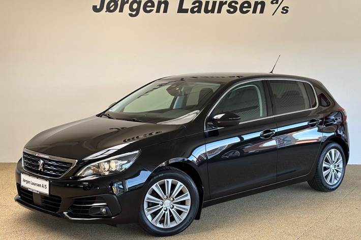 Sort Peugeot 308 fra 2019