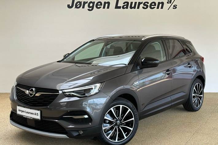 Grå Opel Grandland X fra 2021