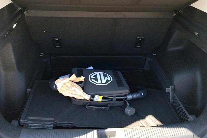 Grå MG MGS5 fra 2026