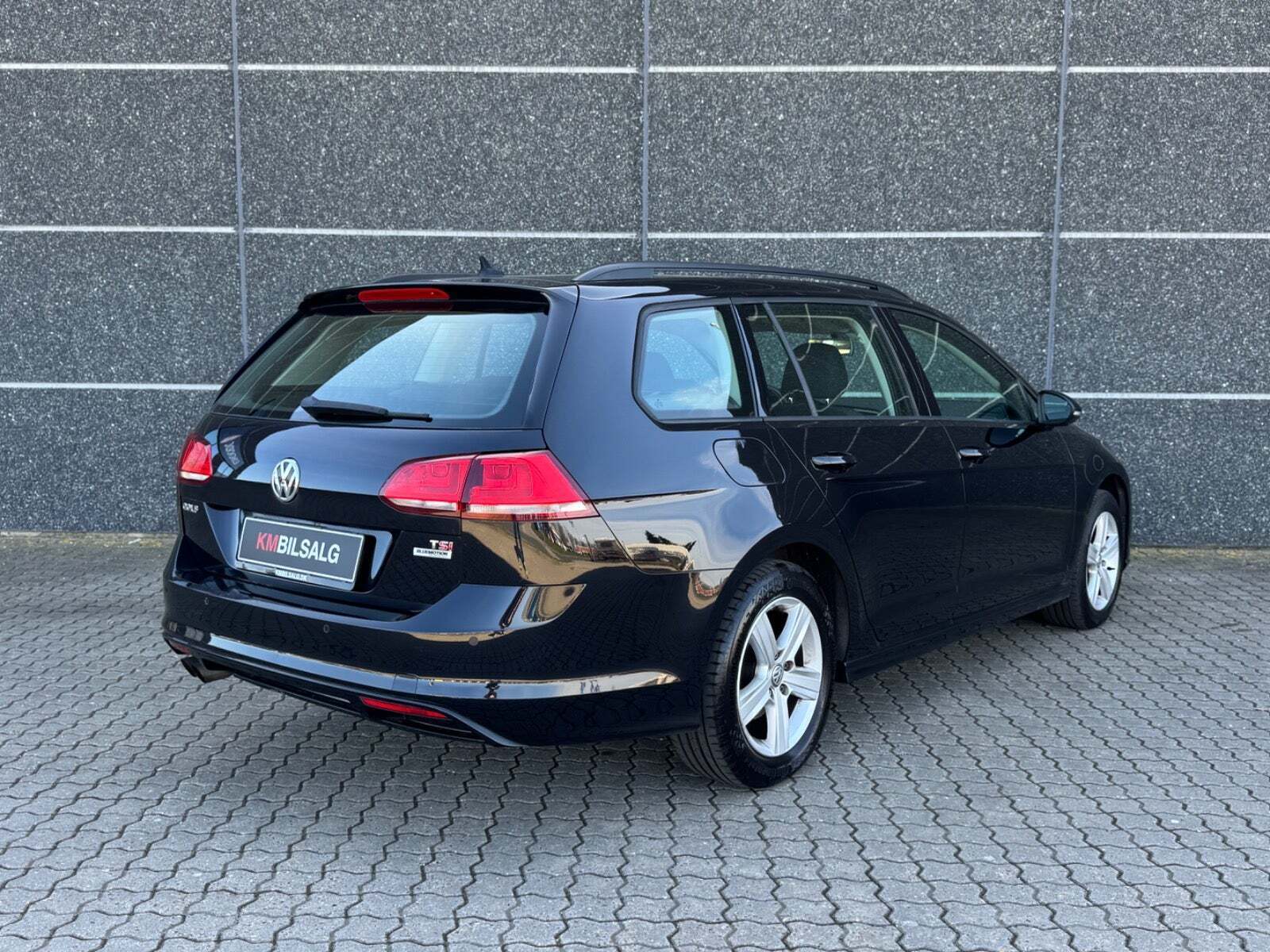 Sort VW Golf VII fra 2016