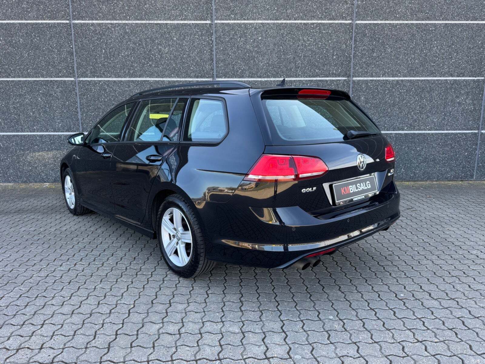 VW Golf VII 1,4 TSi 150 R-line Variant DSG BMT