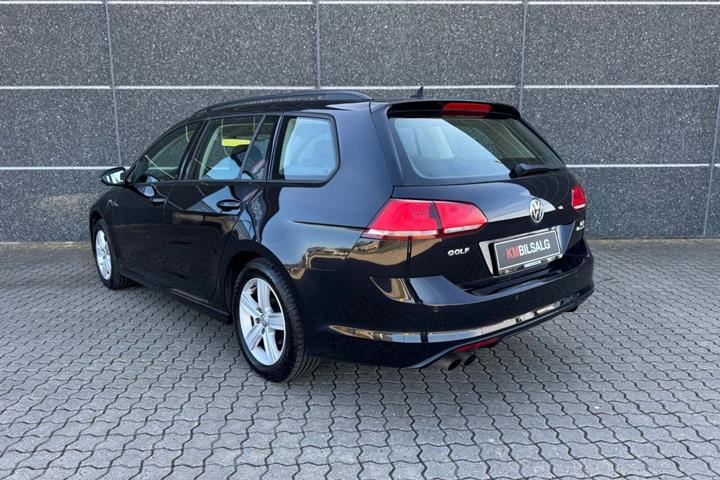 Sort VW Golf VII fra 2016