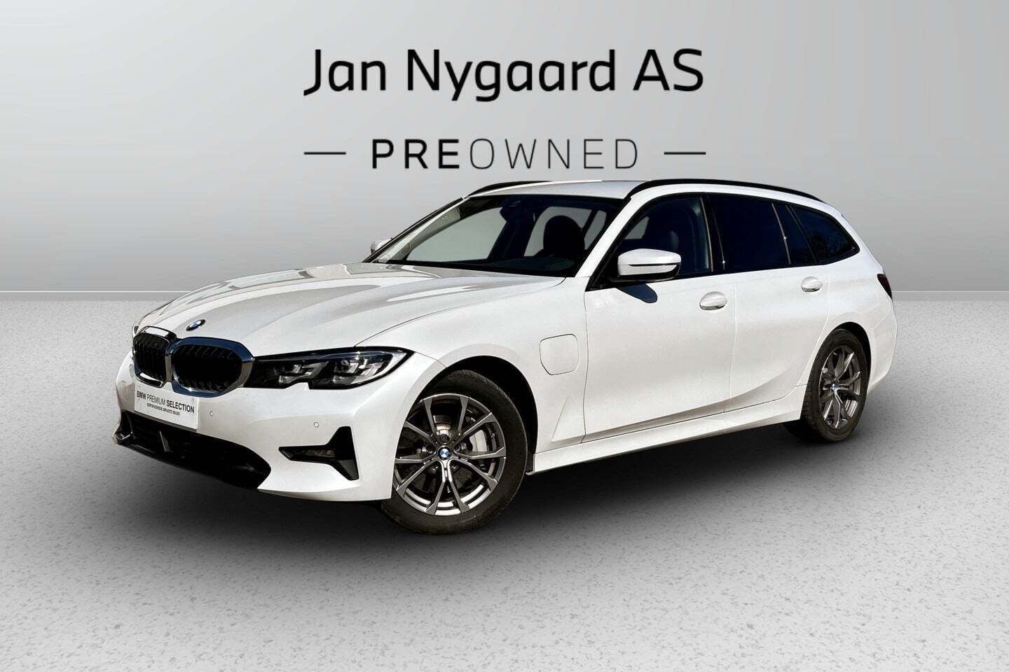 BMW 330e 2,0 Touring Sport Line aut.