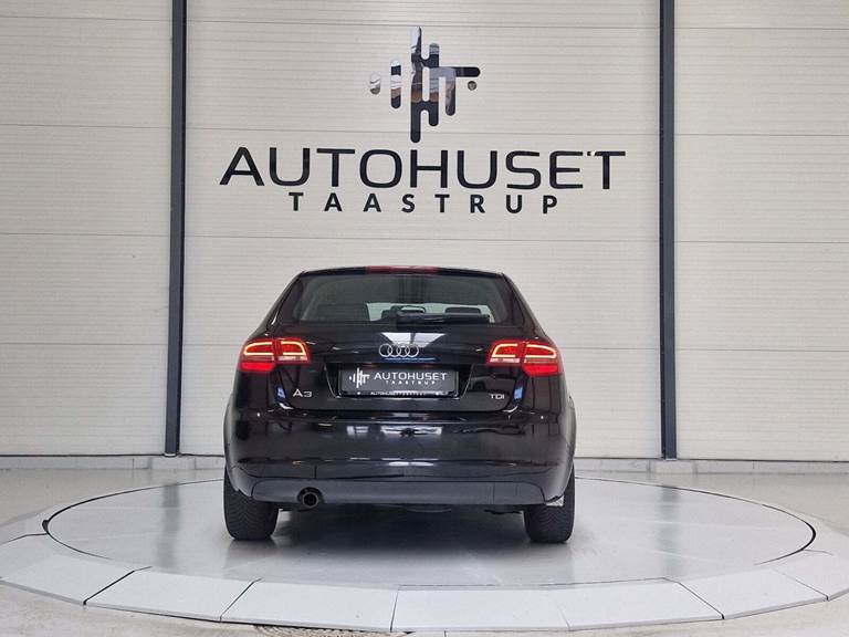 Audi A3 1,6 TDi Ambiente Sportback