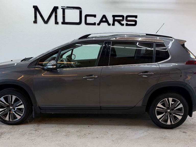 Peugeot 2008 1,2 e-THP 110 Allure Sky