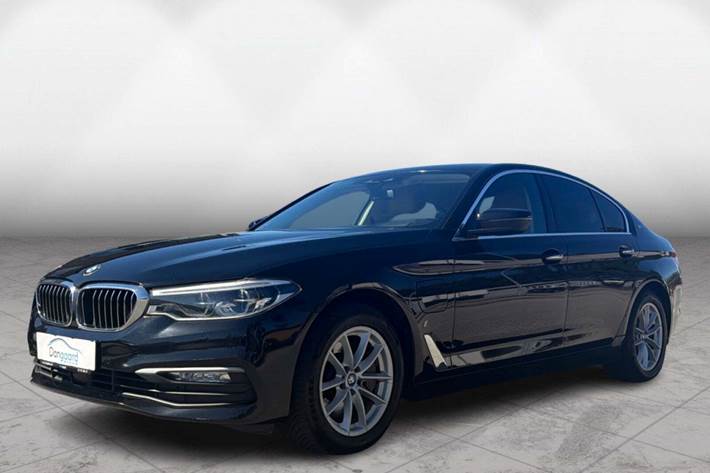 Sort BMW 530e fra 2017