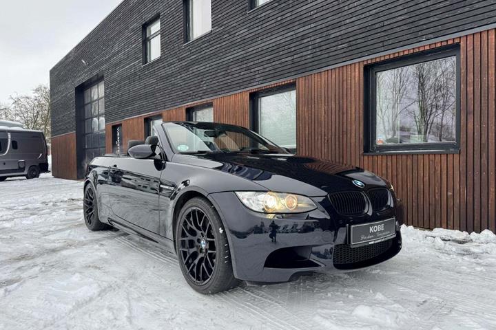 Sort BMW M3 fra 2010 set udefra