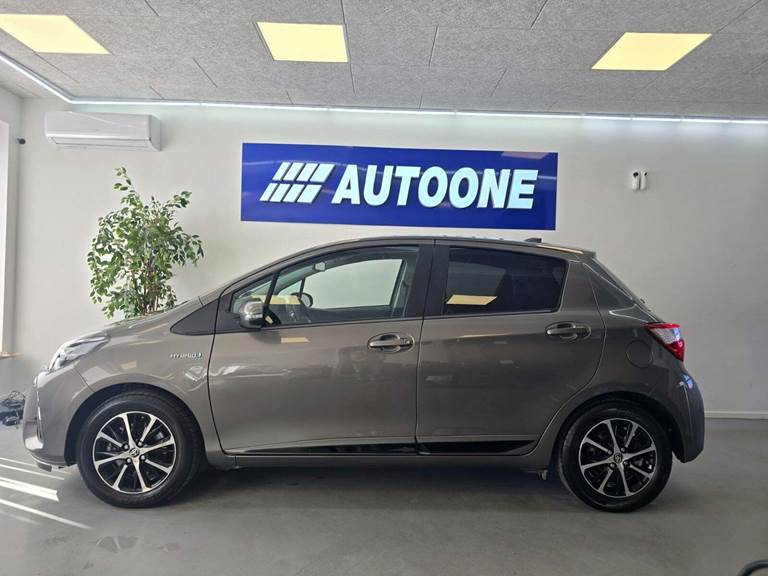 Toyota Yaris 1,5 Hybrid H3 Limited Smart e-CVT