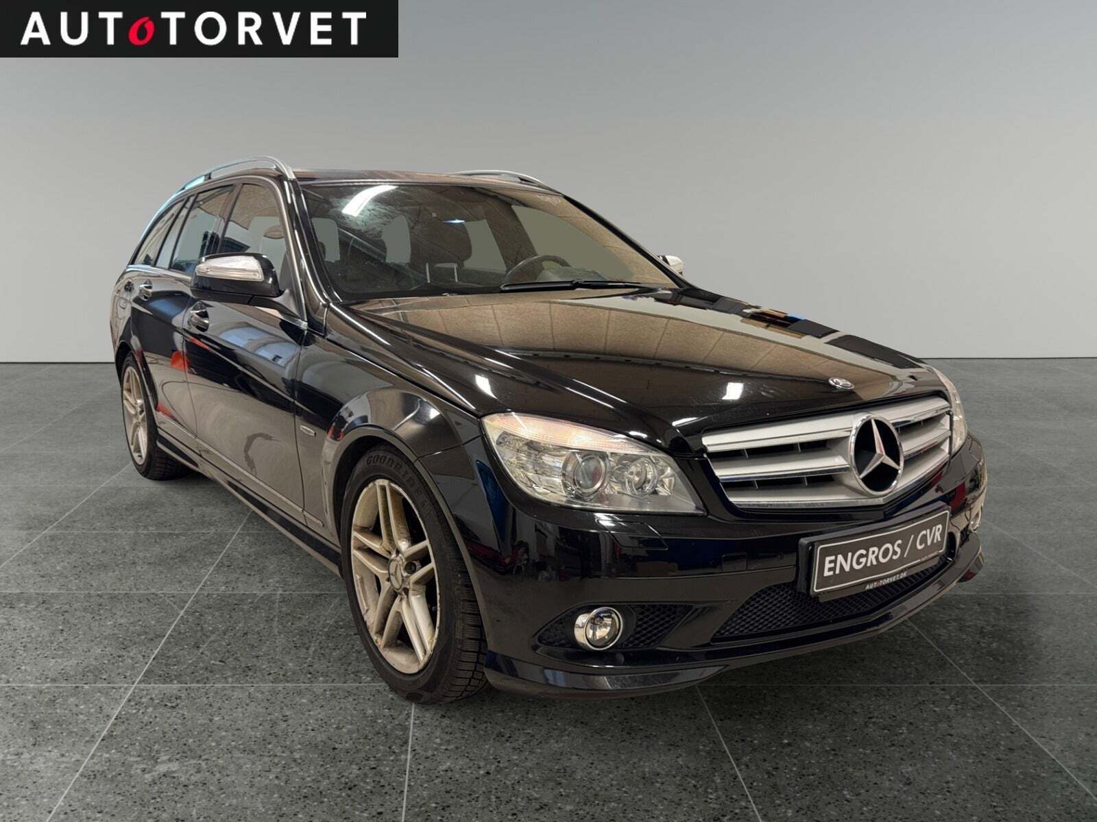 Mercedes C230 2,5 V6 Avantgarde stc. aut.