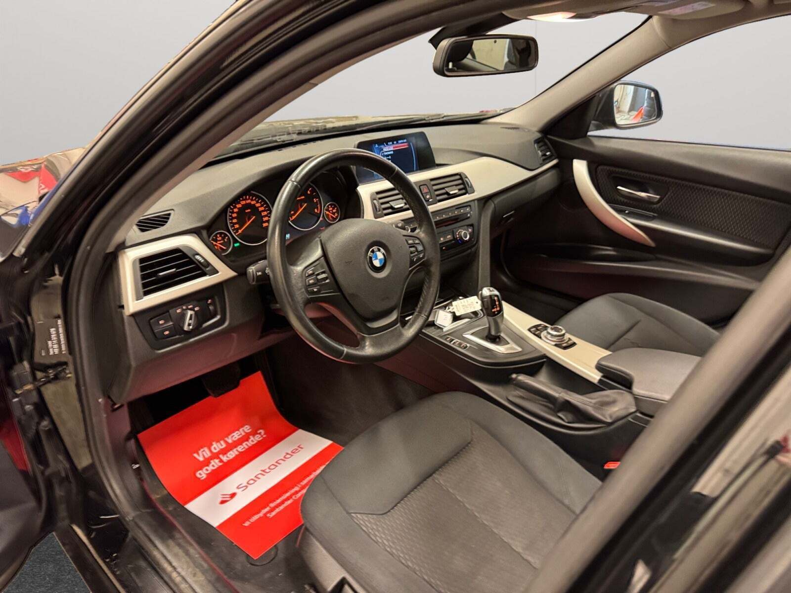 BMW 318d 2,0 Touring aut.