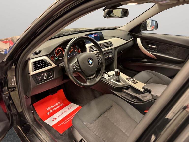 BMW 318d 2,0 Touring aut.