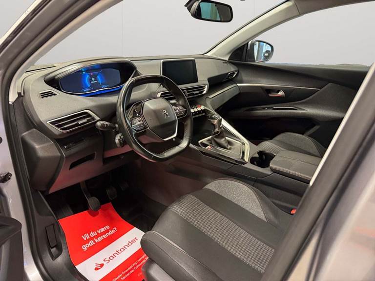 Peugeot 5008 1,2 PureTech 130 Active 7prs