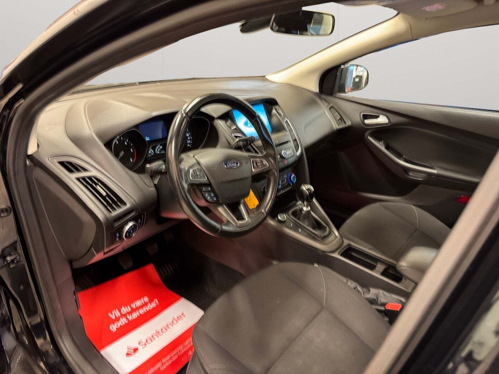 Ford Focus 1,5 TDCi 120 Business stc.