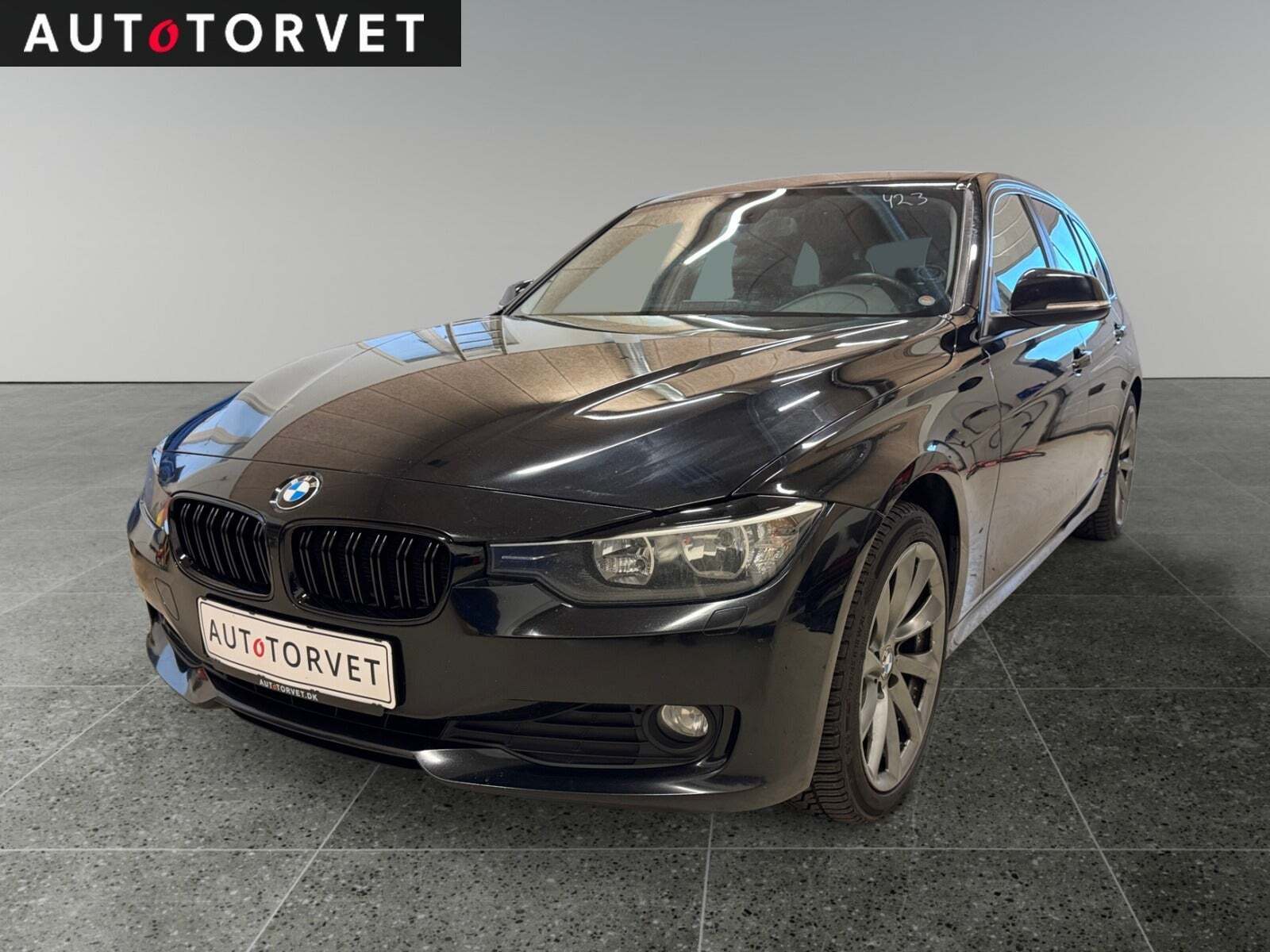 BMW 320d 2,0 Touring aut.