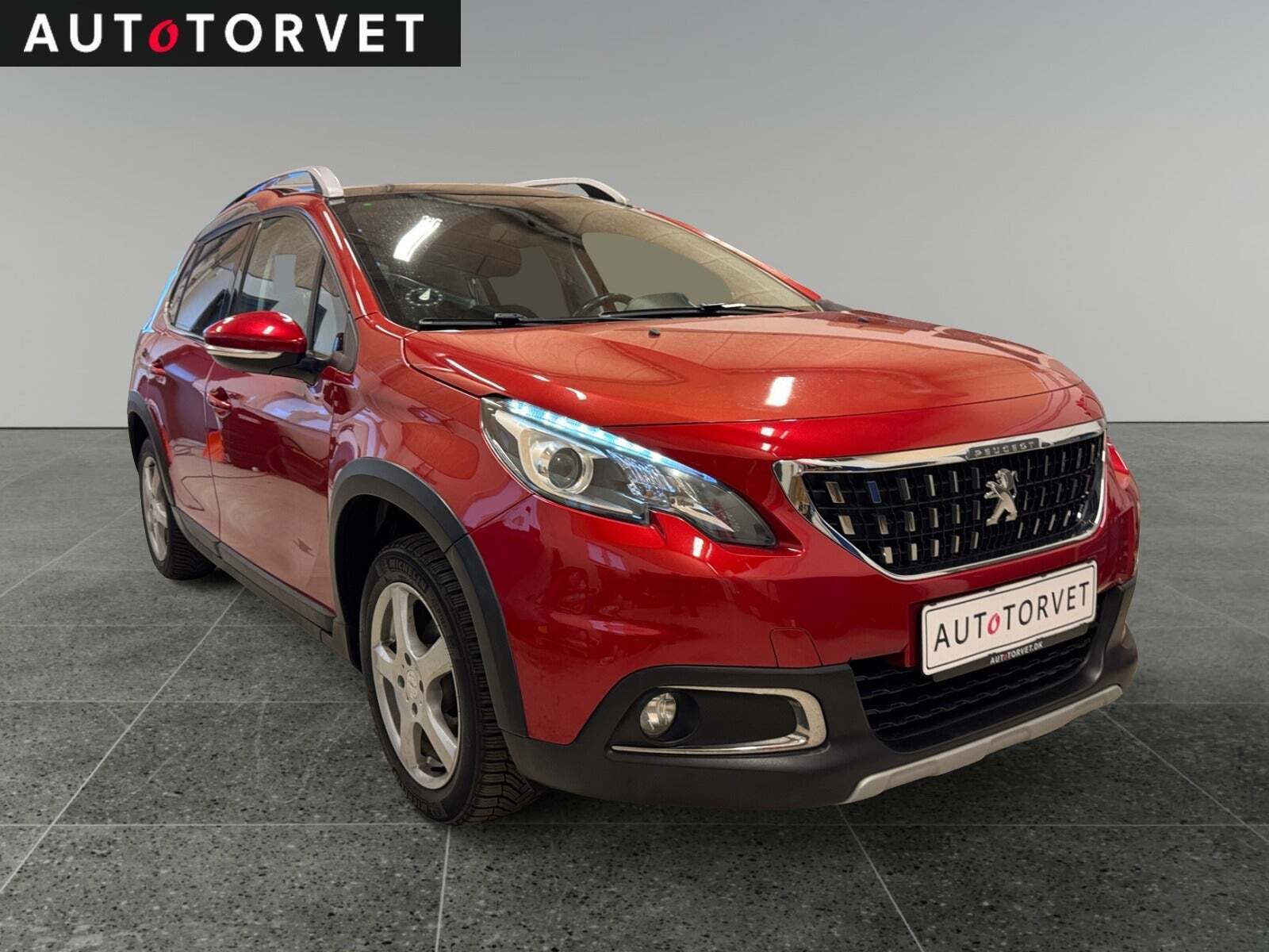 Peugeot 2008 1,6 BlueHDi 100 Allure