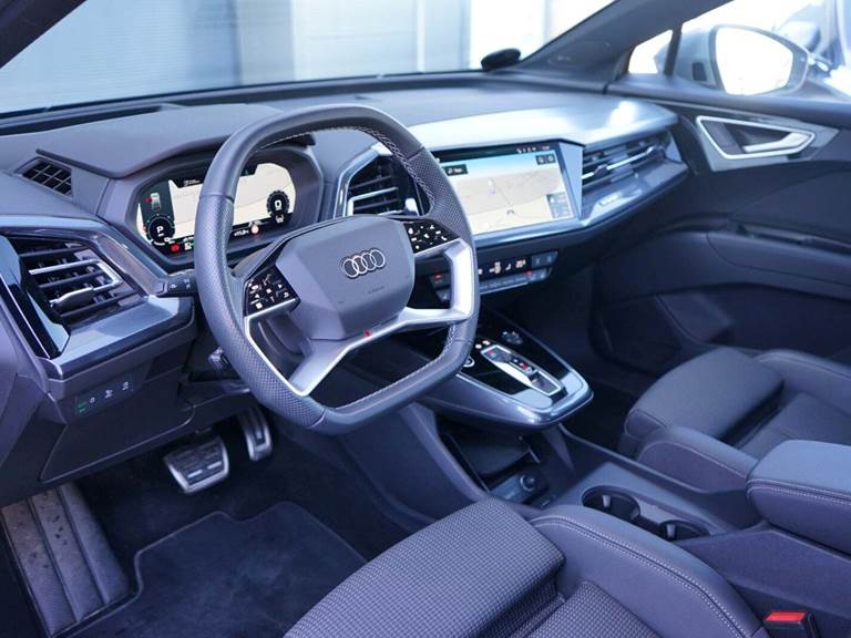Audi Q4 e-tron 45 Ultra S-line