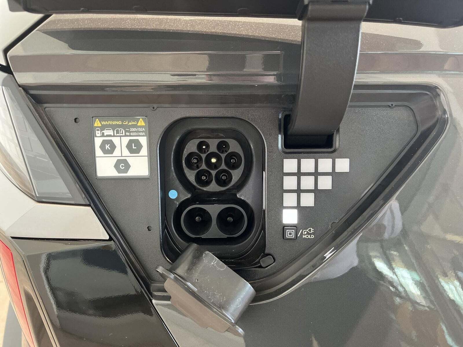 Grå Hyundai Ioniq 5 fra 2025