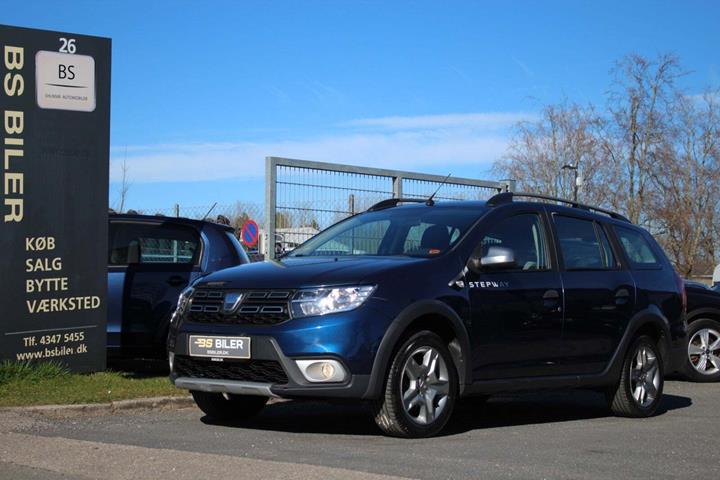Blå Dacia Logan Stepway fra 2018