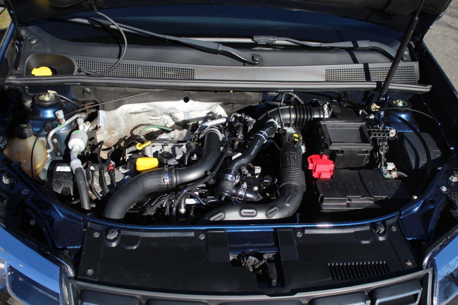 Blå Dacia Logan Stepway fra 2018