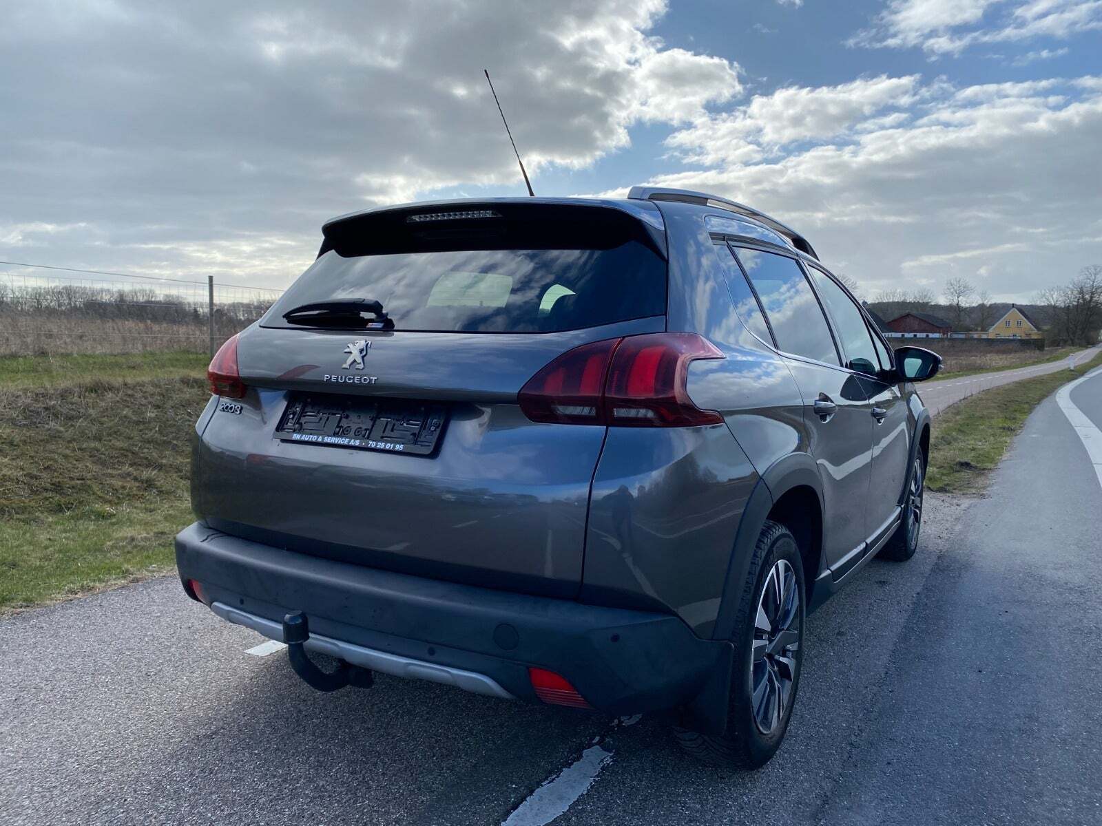 Peugeot 2008 1,2 VTi 82 Allure