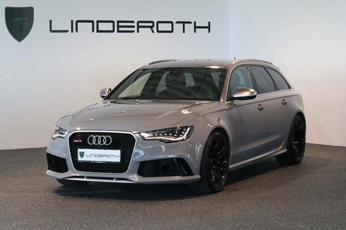 Grå Audi RS6 fra 2014