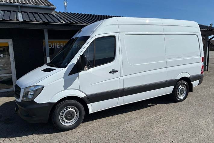 Hvid Mercedes Sprinter 316 fra 2018
