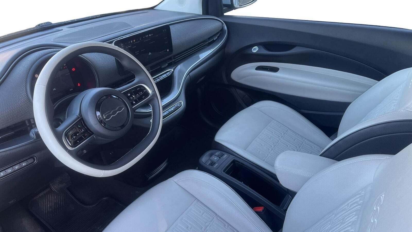 Fiat 500e 42 la Prima Cabrio