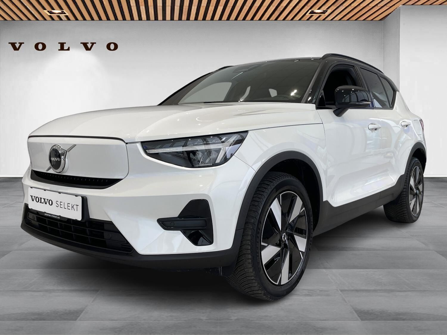 Volvo XC40 Recharge Extended Range Plus 252HK 5d Aut.