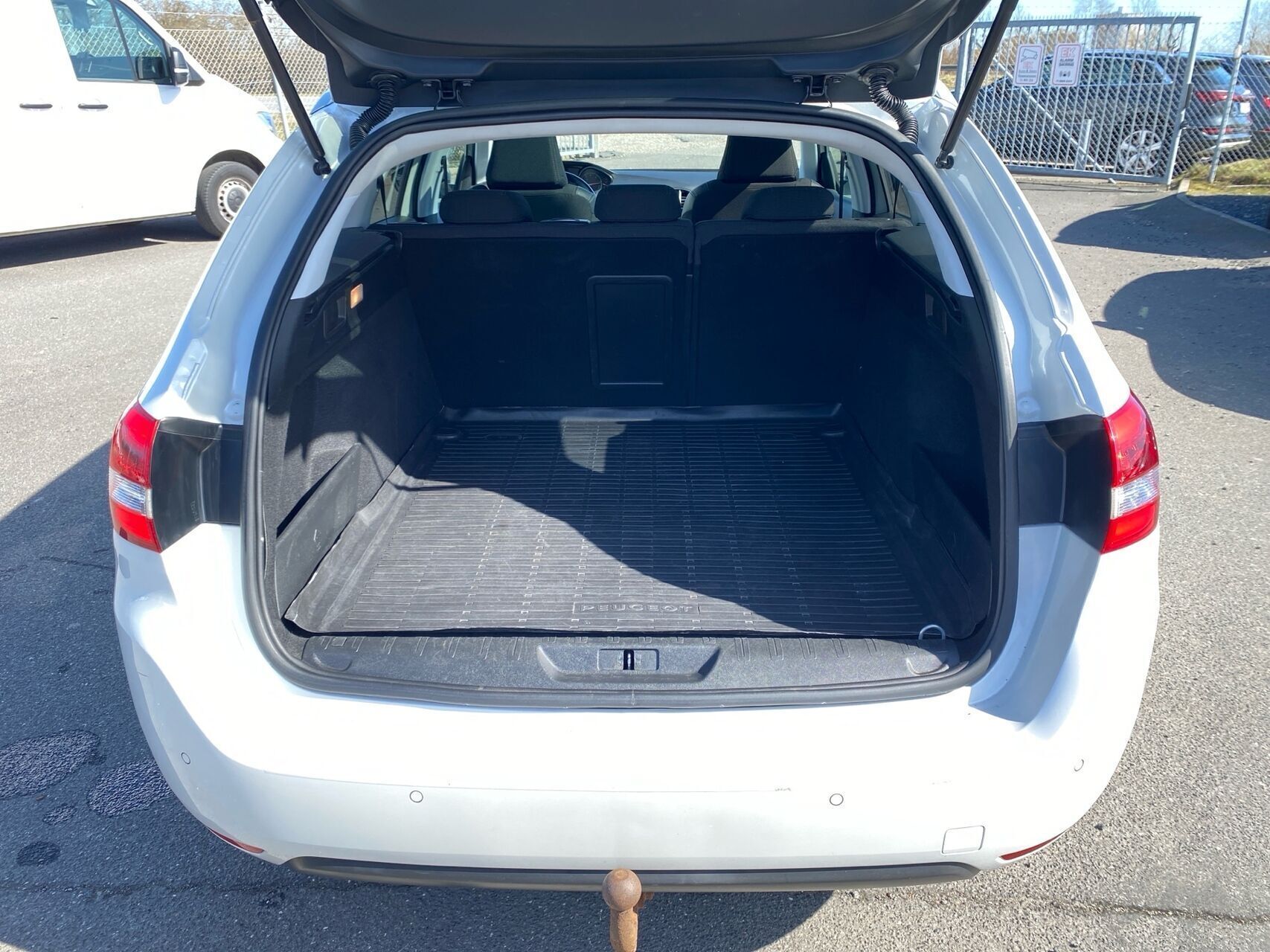 Peugeot 308 1,6 SW BlueHDi Edition+ 120HK Stc 6g