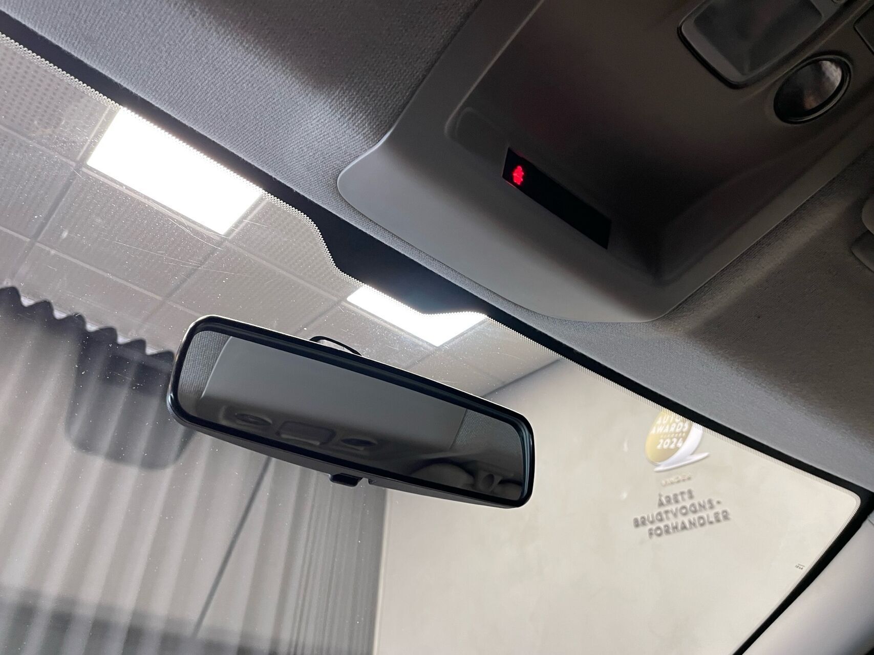 Sort Citroën C4 Cactus fra 2015