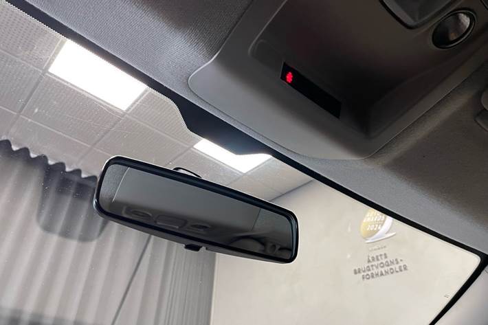 Sort Citroën C4 Cactus fra 2015