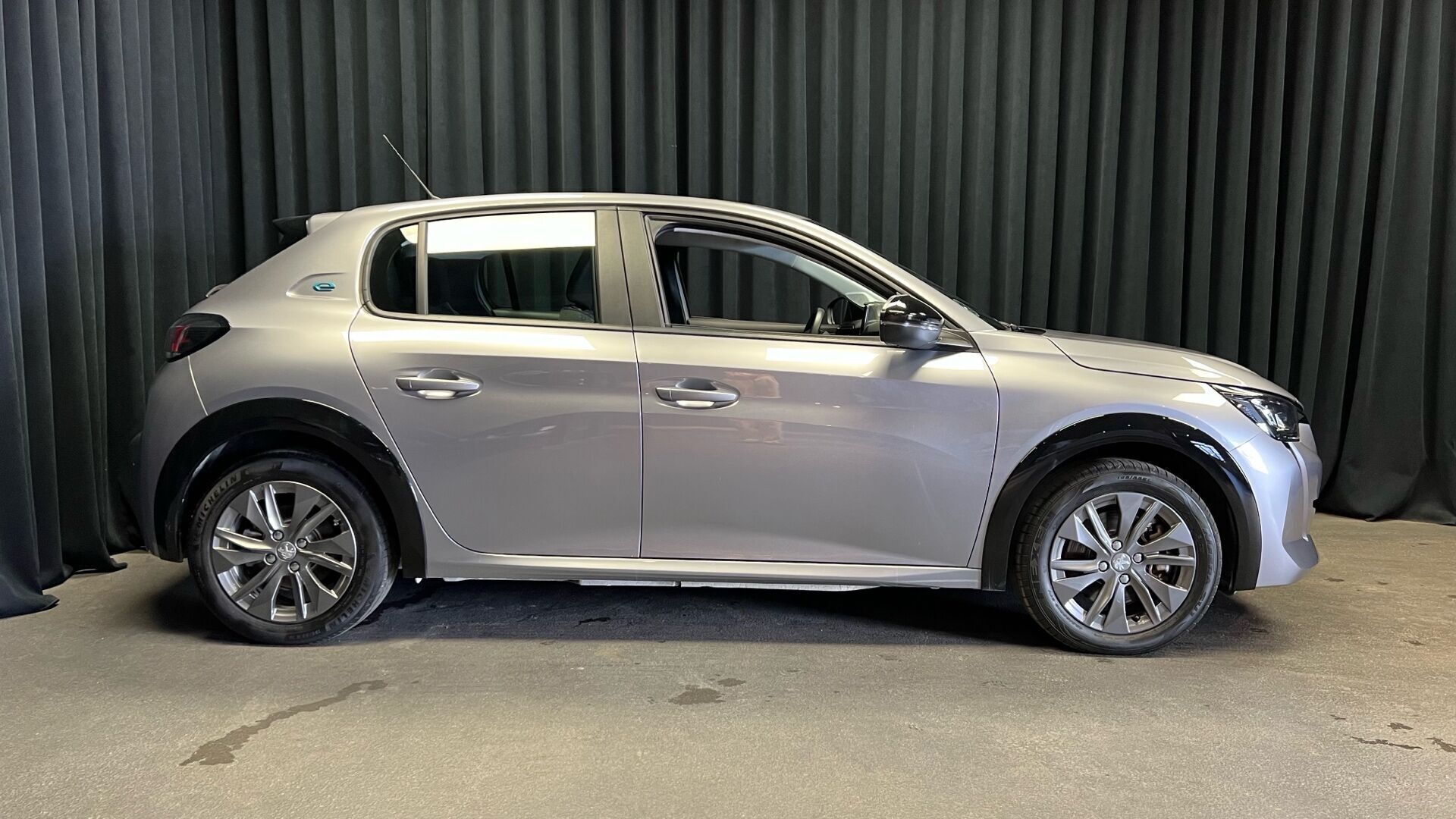 Peugeot e-208 EL Active Pack 136HK 5d Aut.