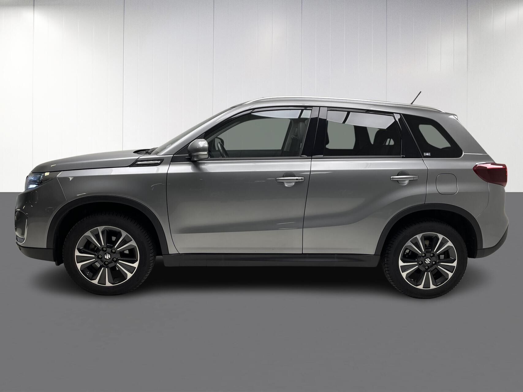 Suzuki Vitara 1,5 Hybrid Adventure AGS 102HK 5d 6g Aut.