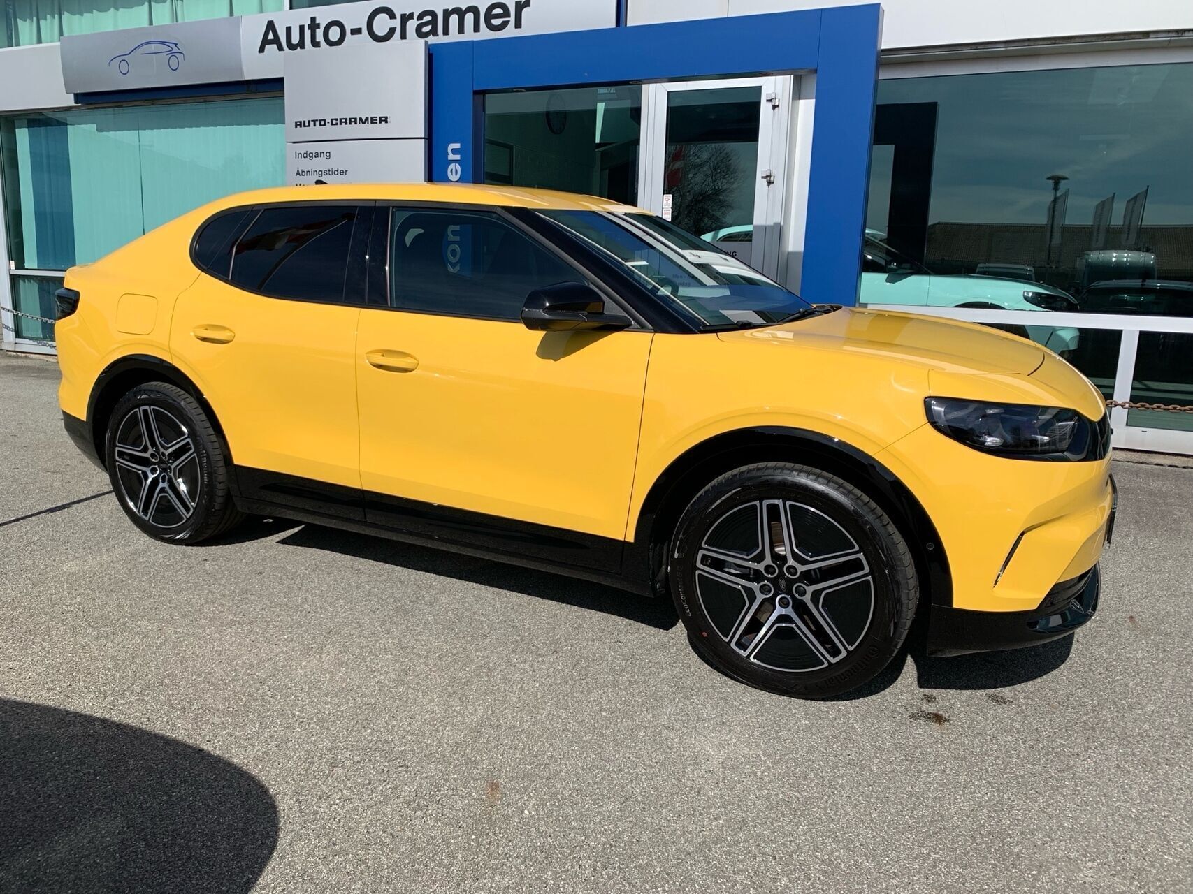 Ford Capri EL UR Premium 286HK 5d Aut.