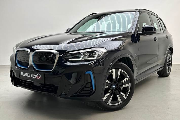 Sort BMW iX3 fra 2022