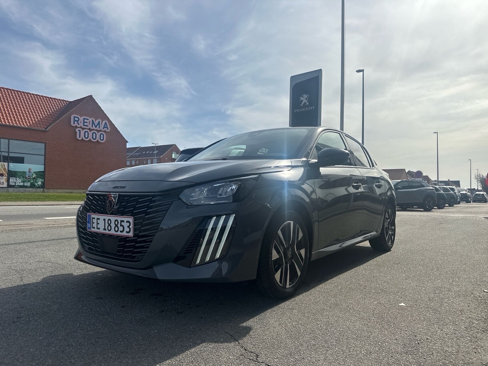 Peugeot 208 1,2 PureTech Allure+ 100HK 5d 6g