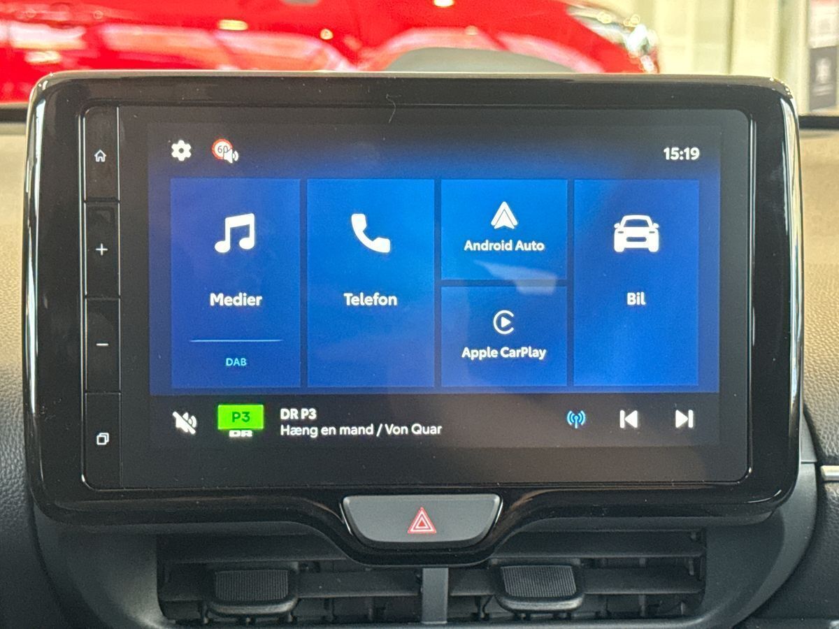 Grå Toyota Yaris fra 2026