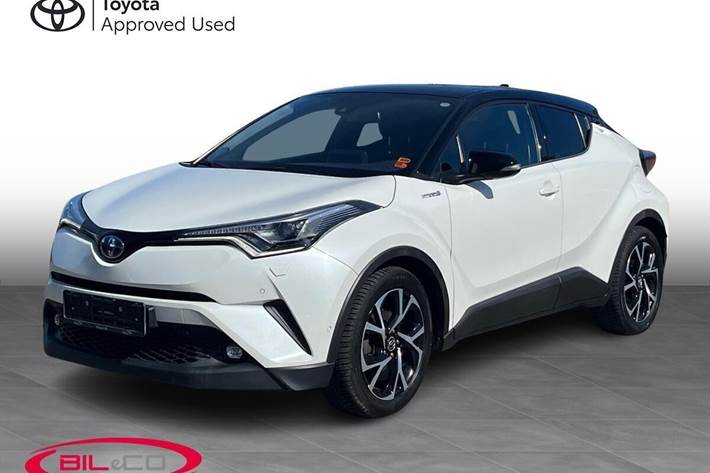 Hvid Toyota C-HR fra 2017